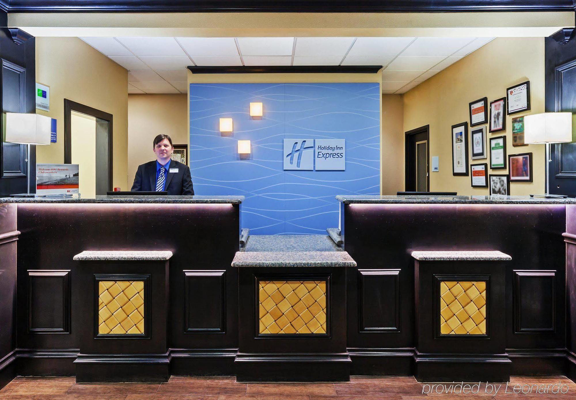 Holiday Inn Express Glen Rose By Ihg Exterior photo