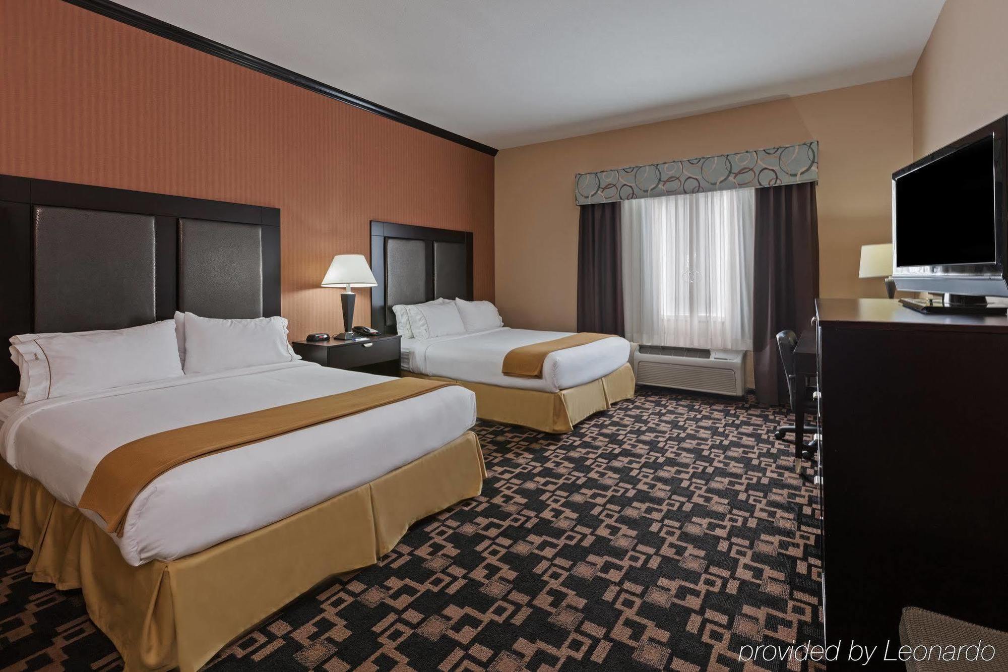 Holiday Inn Express Glen Rose By Ihg Exterior photo